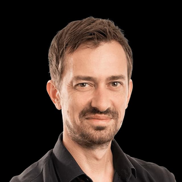 Dr. Dominik Lausch Dr. Dominik Lausch